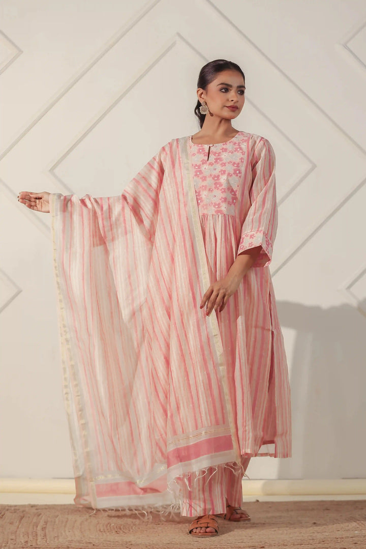 Apple orchard floral yoke kurta