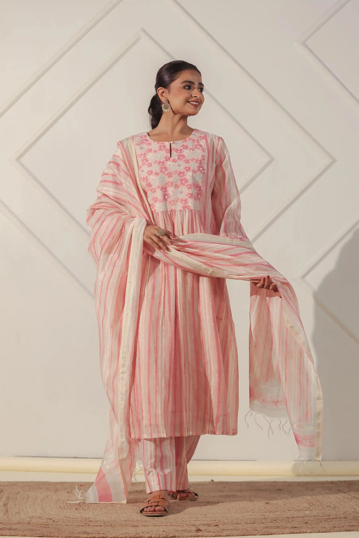 Apple orchard floral yoke kurta