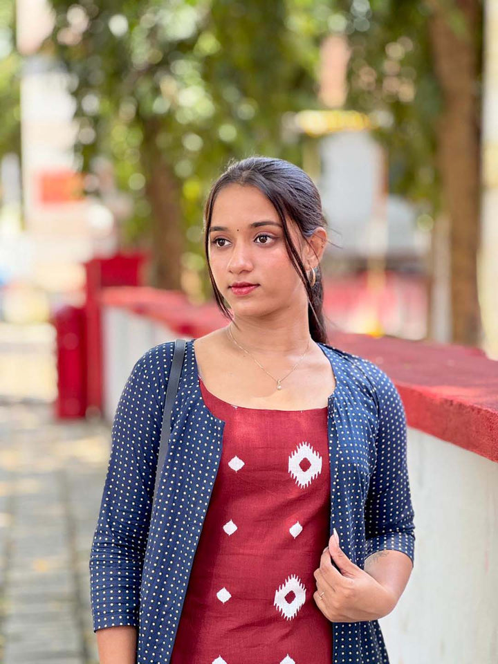 Blue Polka Shrug And Pant Set With Maroon Strap Sleeve Kurta