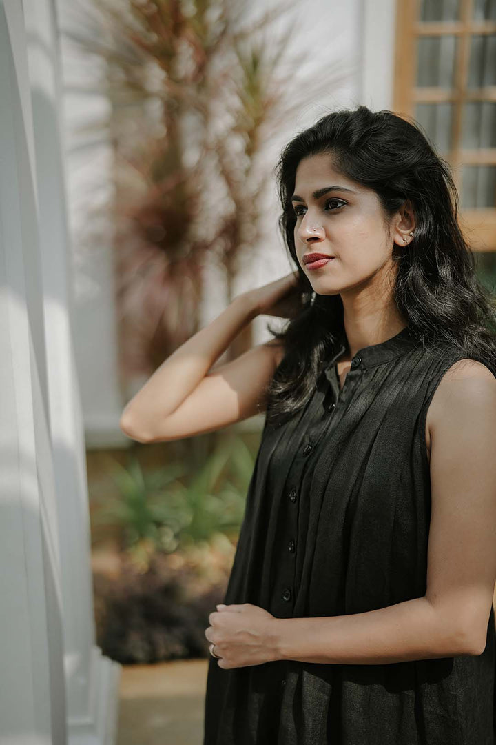 Diana Black Dress