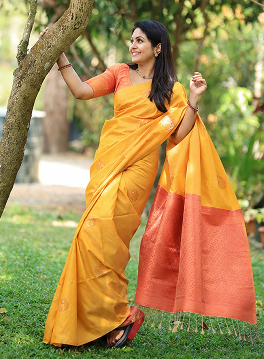 Yellow And Pink Semi Kanchivaram Saree