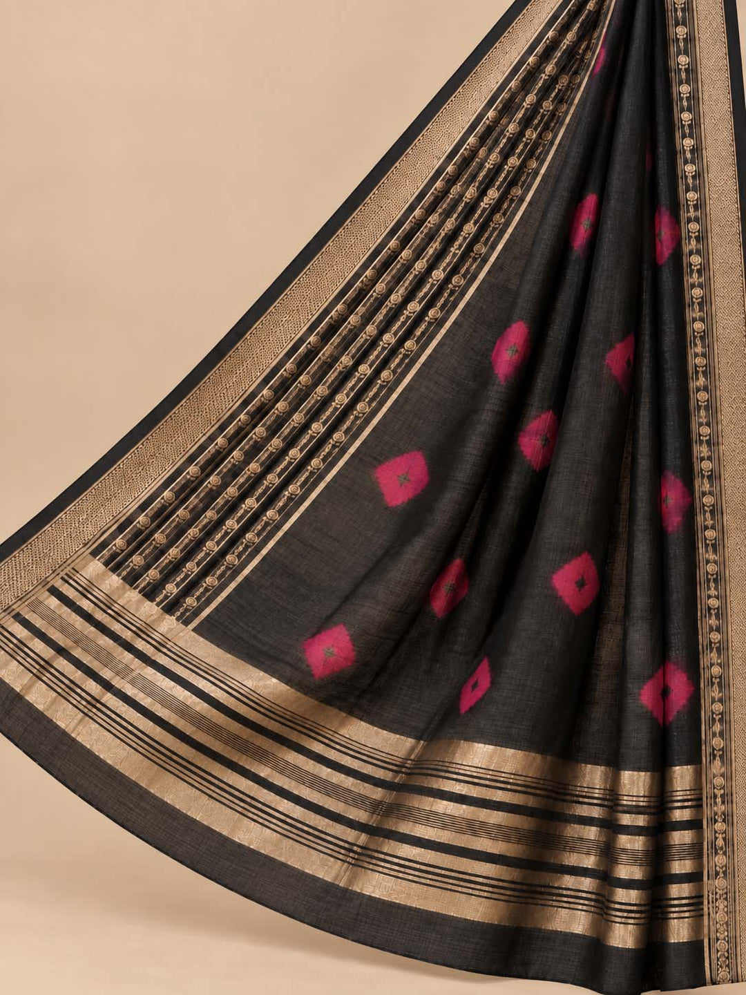 Black And Red Bandhini Saree