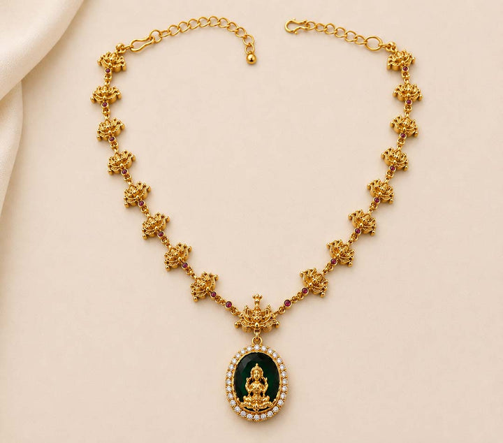 Antique Goddess Lakshmi Pendant Jewellery Set