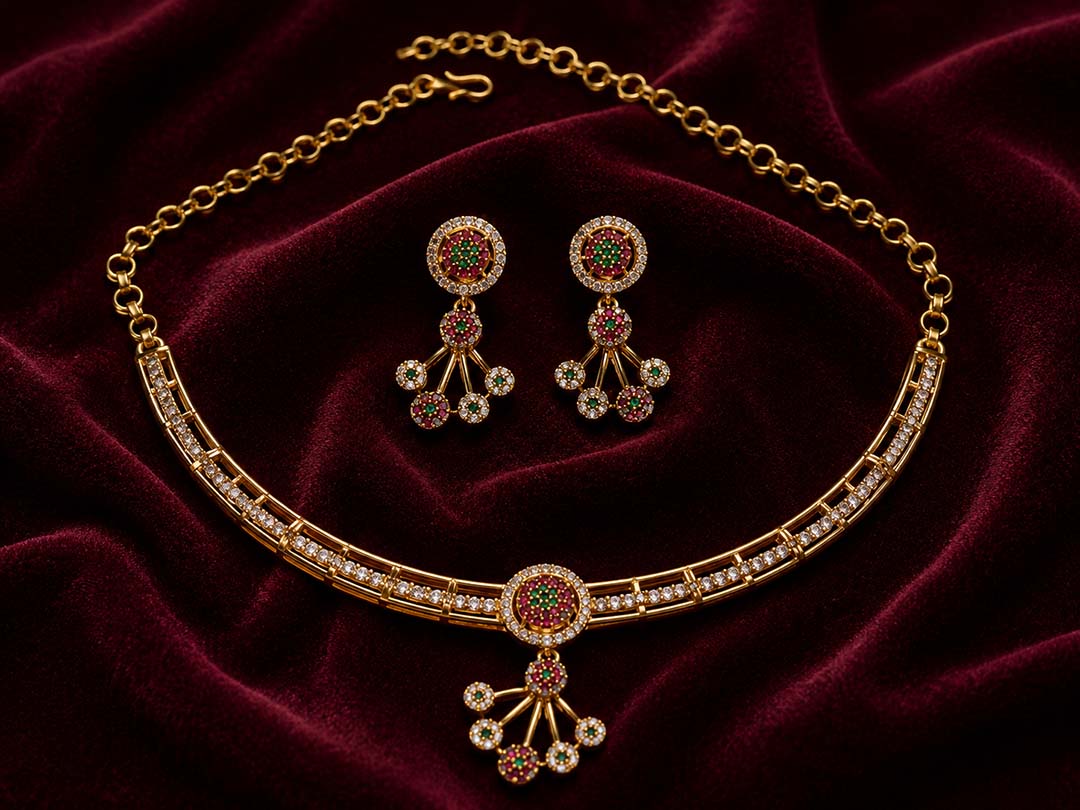 Elegant Crystal Pendant Jewellery Set