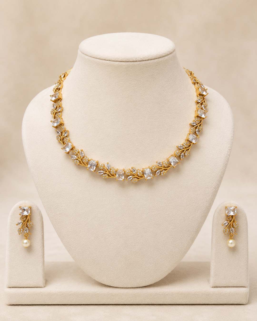 Pearl And White Stone Jewellery Set