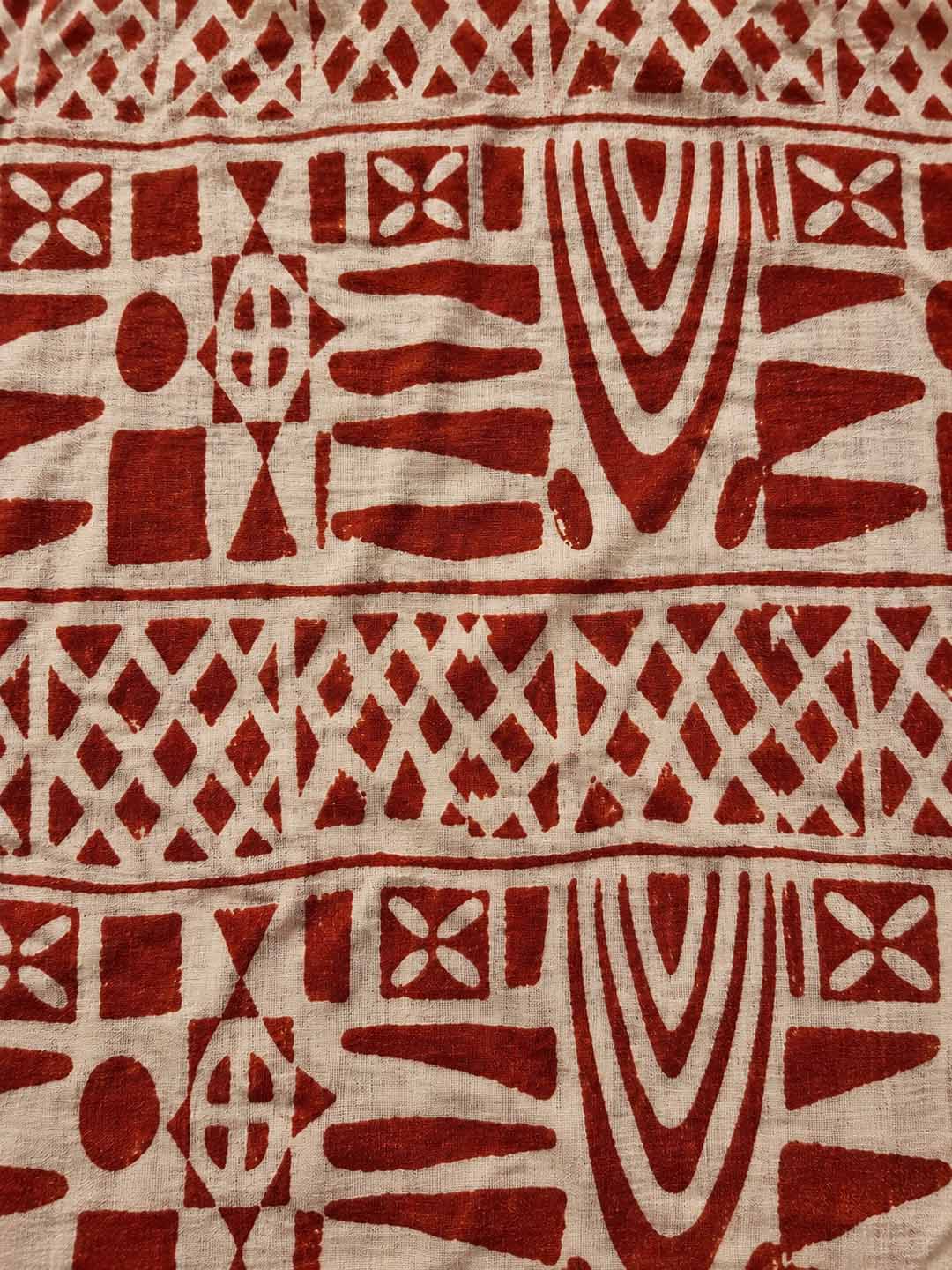 Nude And  Maroon Abstract Floral Block Print Cotton Saree
