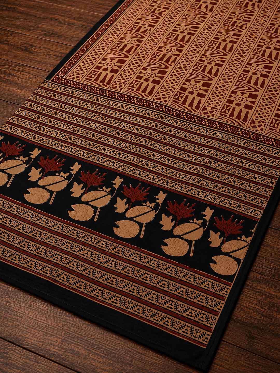 Nude And  Maroon Abstract Floral Block Print Cotton Saree