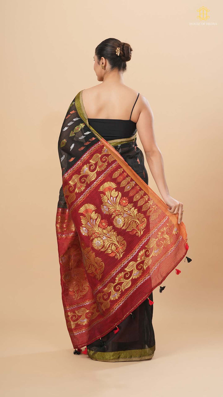Black And Red Jamdhani Saree