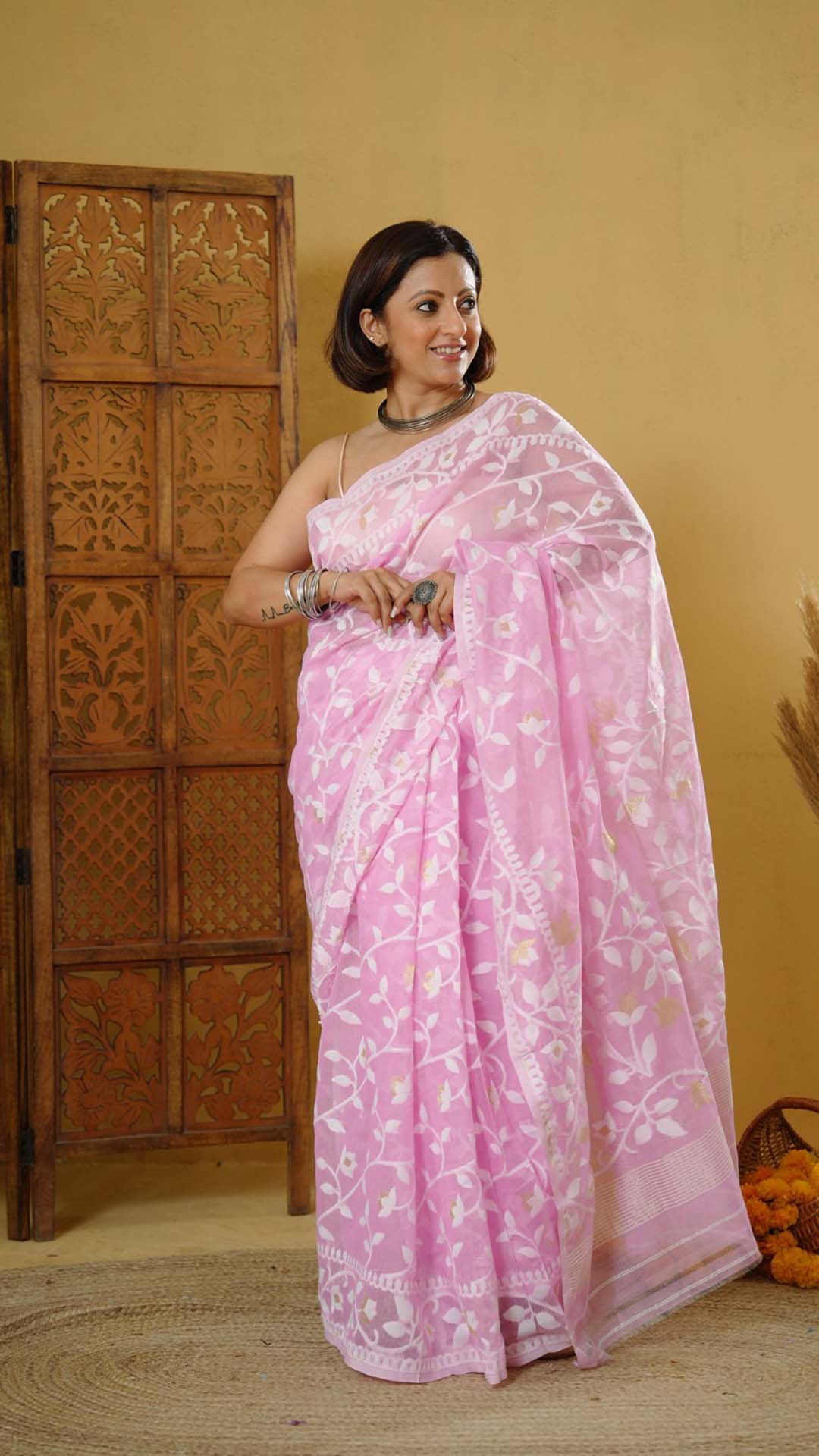 Pink And White Jamdhani Saree