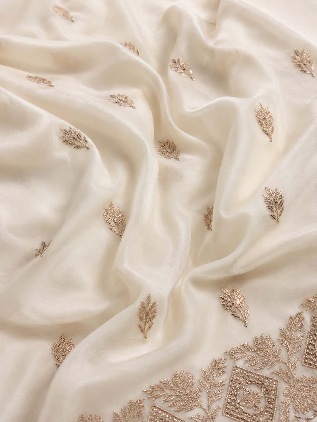 Offwhite Platinum Georgette Saree