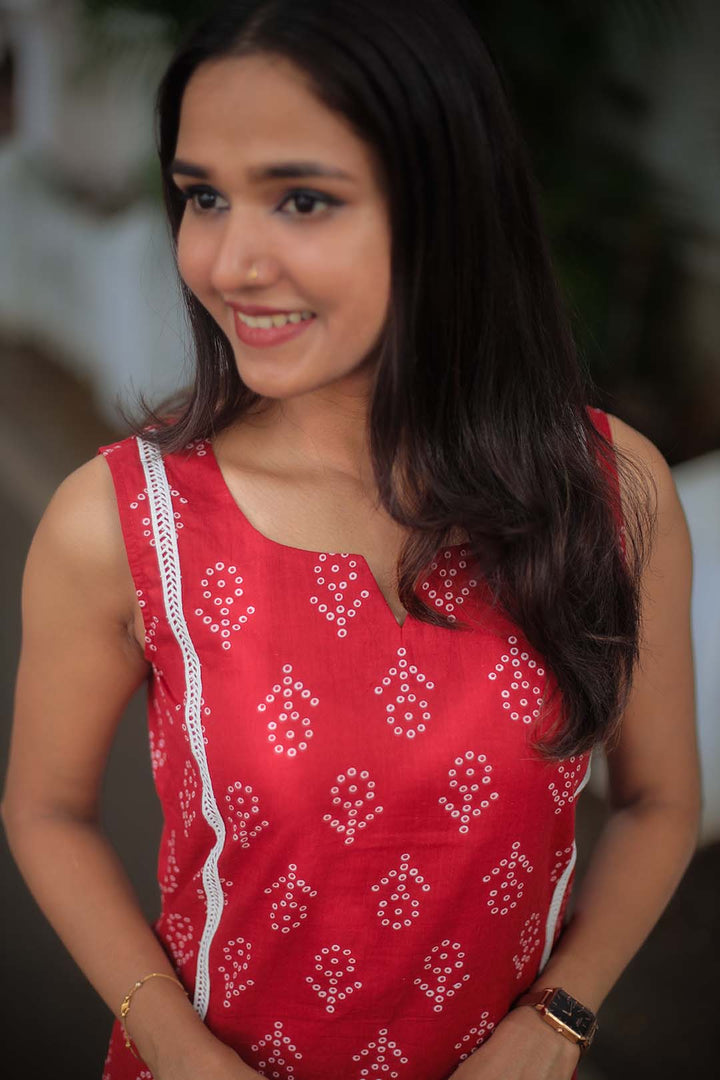 Red Bandani Print Kurta and Pant set