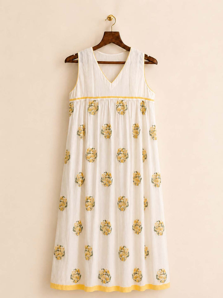 Kezia-Offwhite Floral Motif Sleeveless Maxi Dress