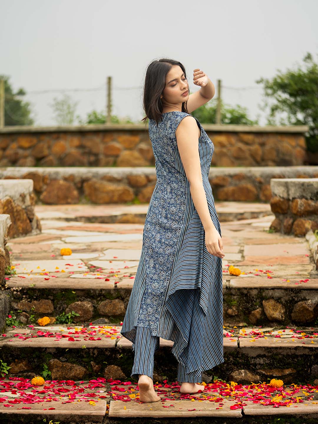 Saanjh Kurta Set