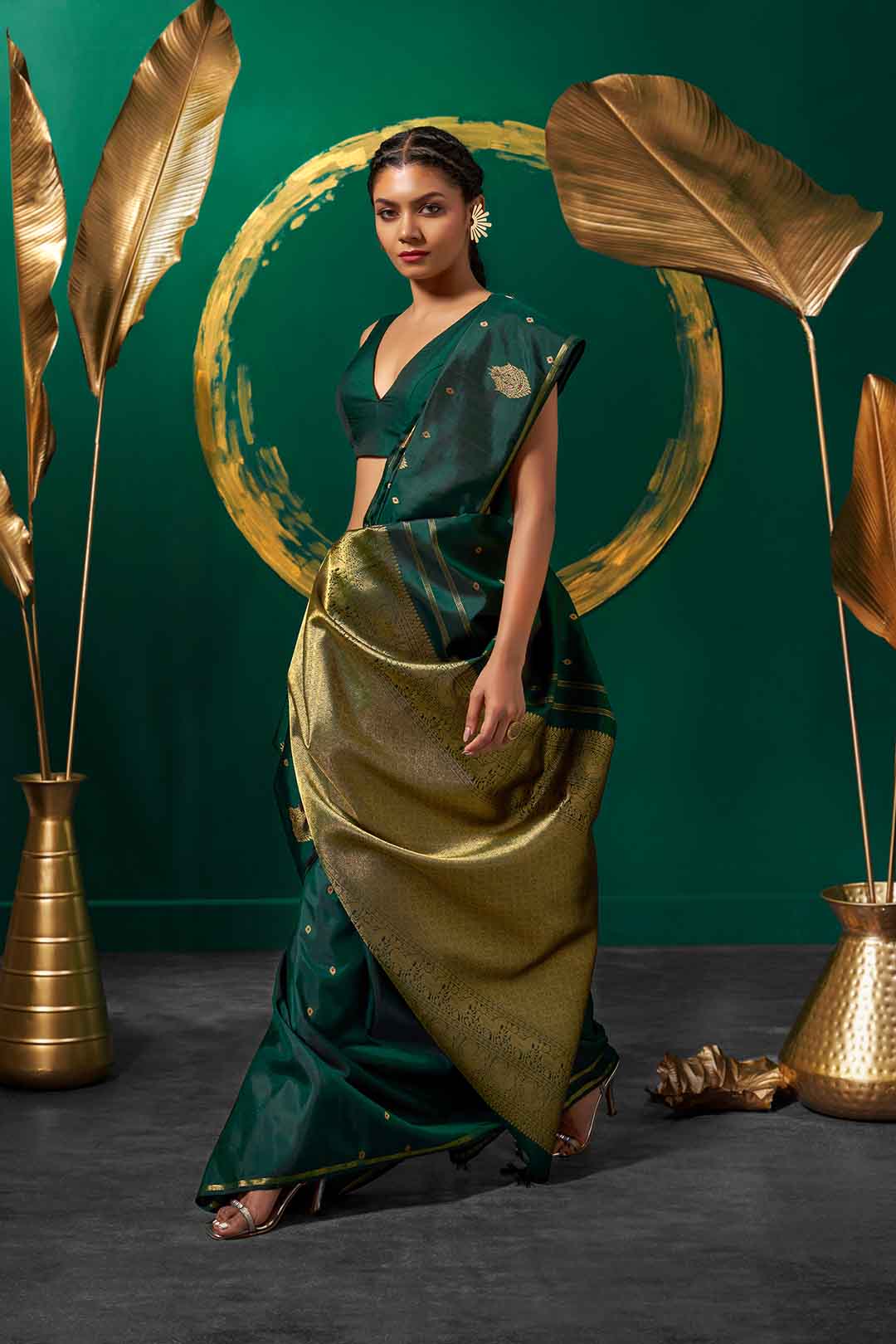 Bottle Green Kanchivaram Saree With Meenakari Buttas