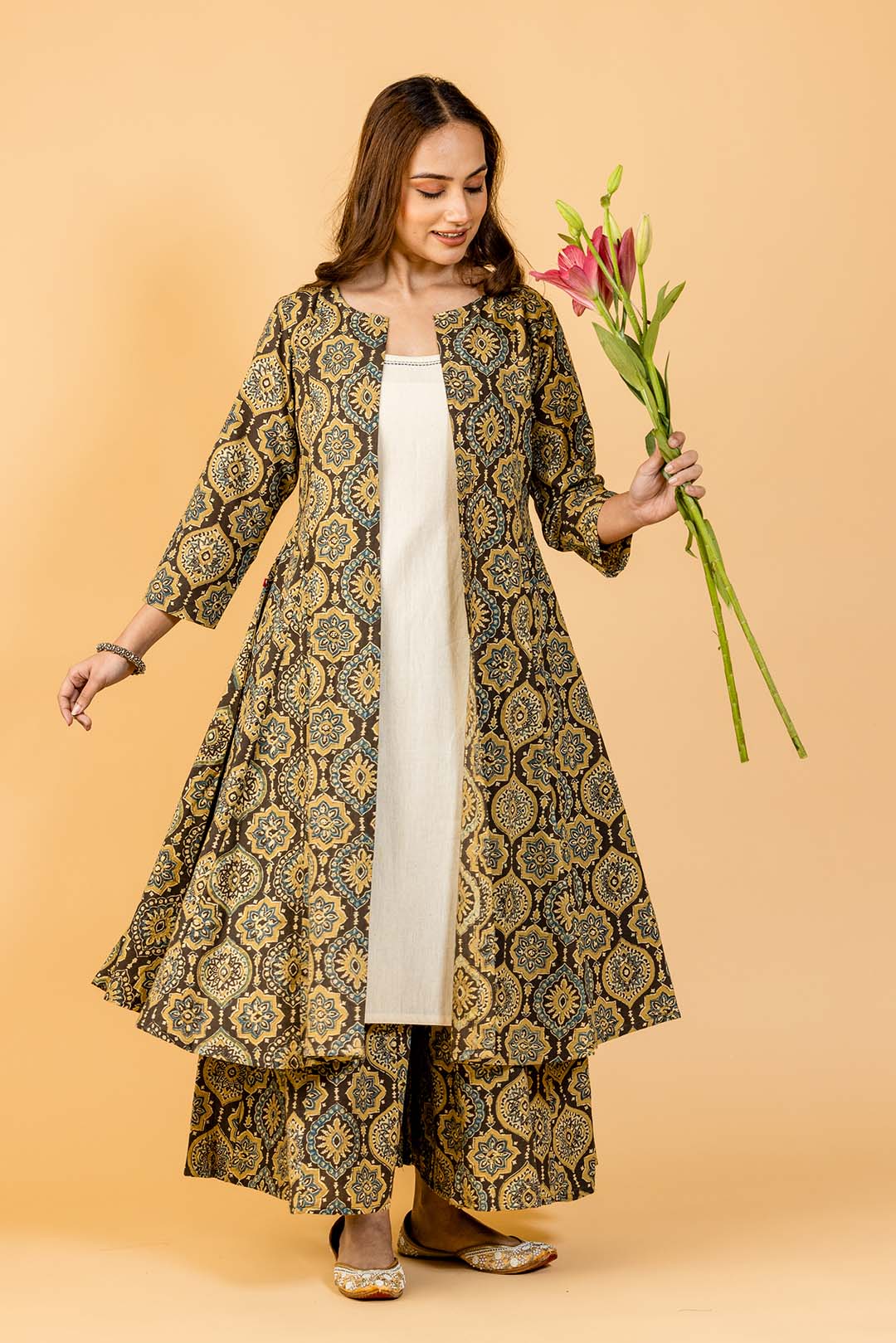 Itr Ajrakh Indo Western